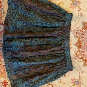 Super adorable skirt. In great condition